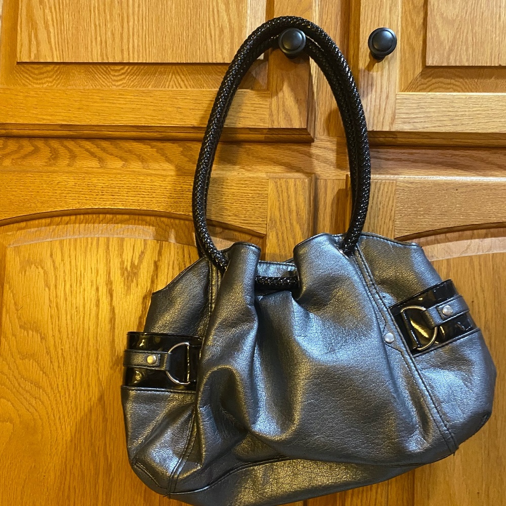 Ion purse